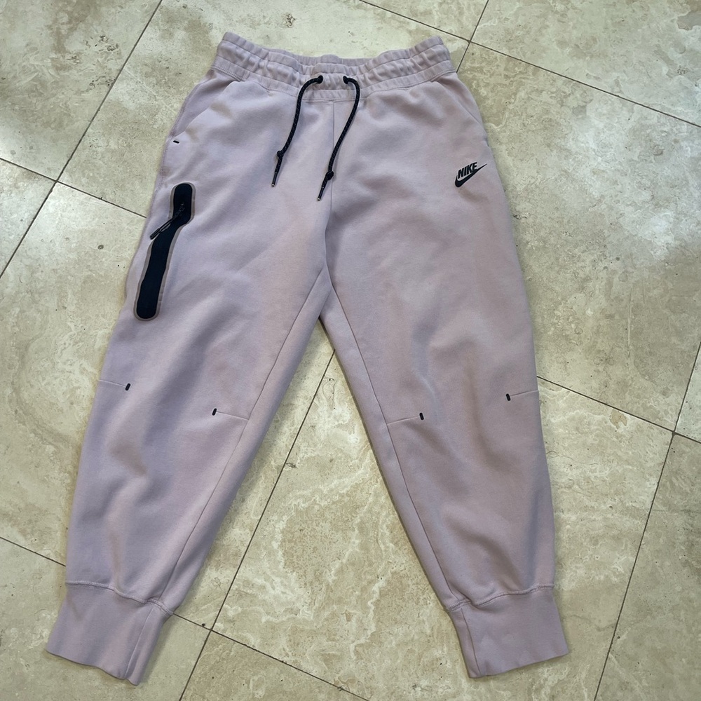 Nike Women’s Tech Fleece Joggers
